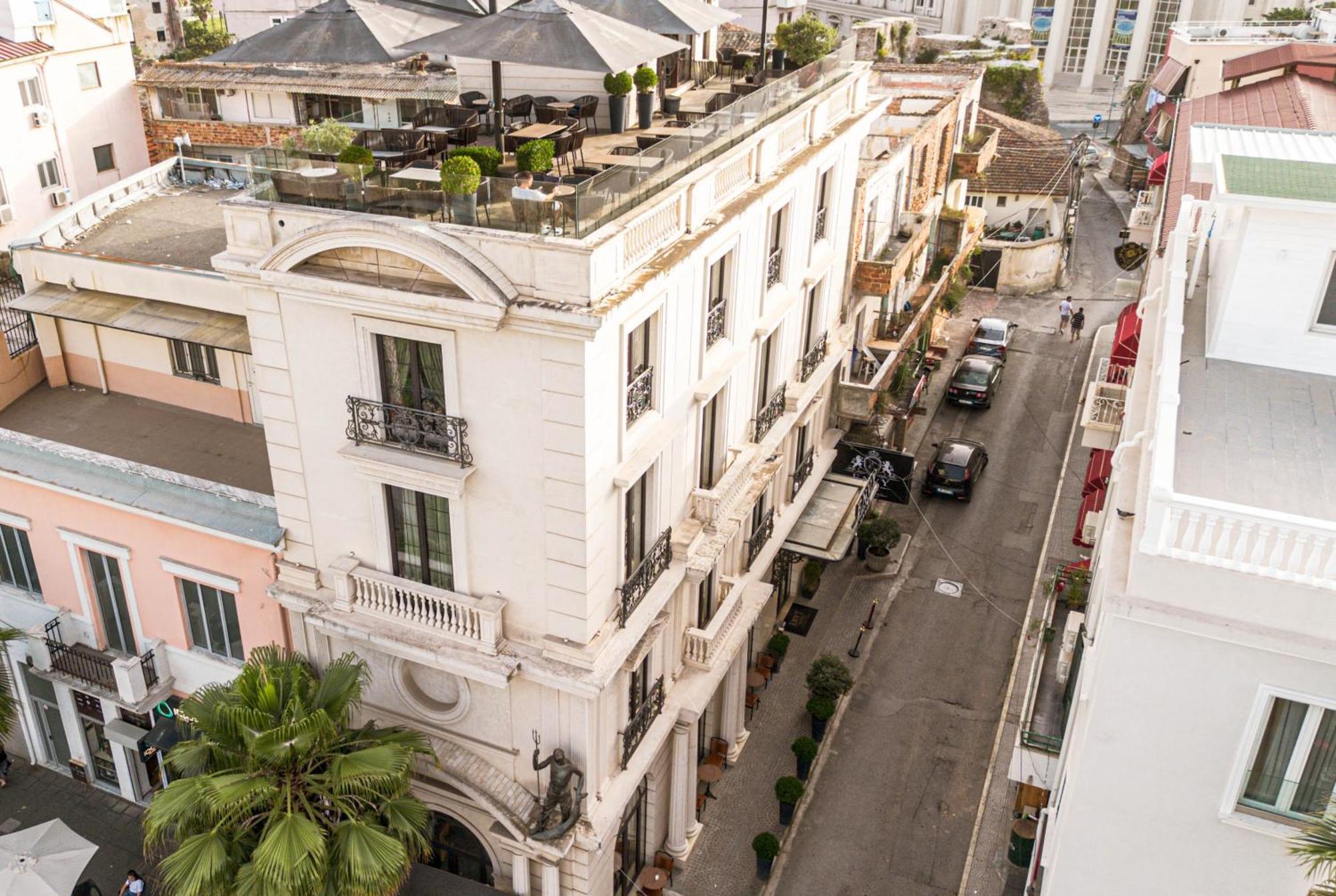 Envy Hotel Драч Екстериор снимка